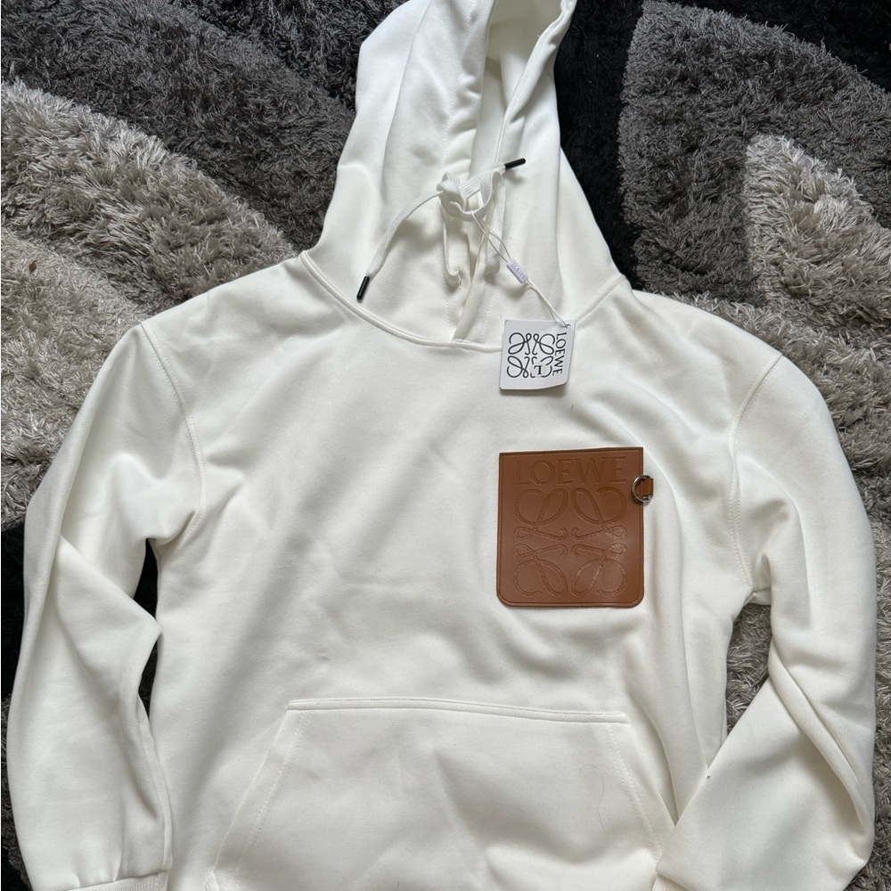 Large but fit medium size too